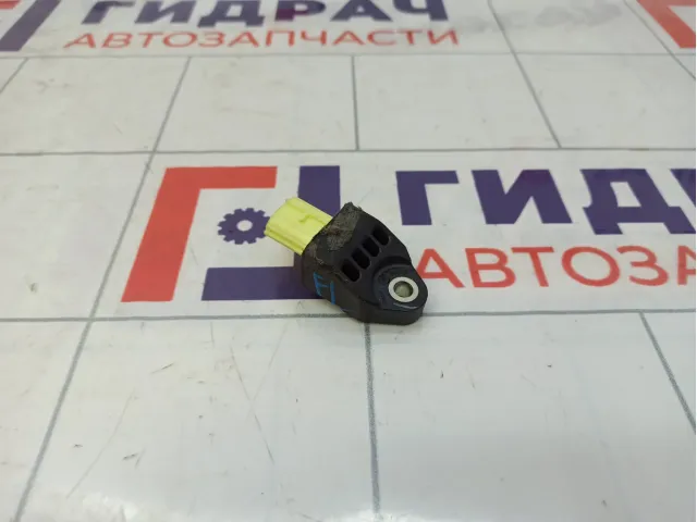 Датчик AIR BAG Lexus LX570 (J200) 89831-60040
