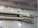 Накладка порога правого Lexus LX570 (J200) 51773-60160-A1