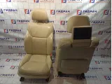 Комплект сидений Lexus LX570 (J200)