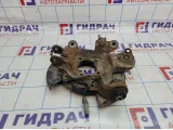 Кулак поворотный задний левый Lexus RX350 (AL10) 42305-48060