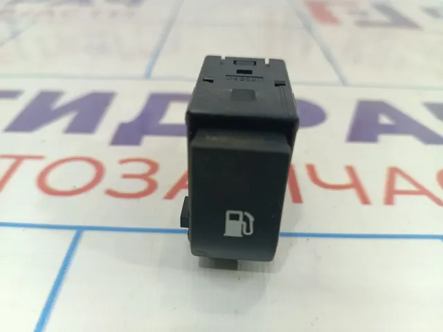 Кнопка открывания лючка бензобака Lexus RX350 (AL10) 84841-48050