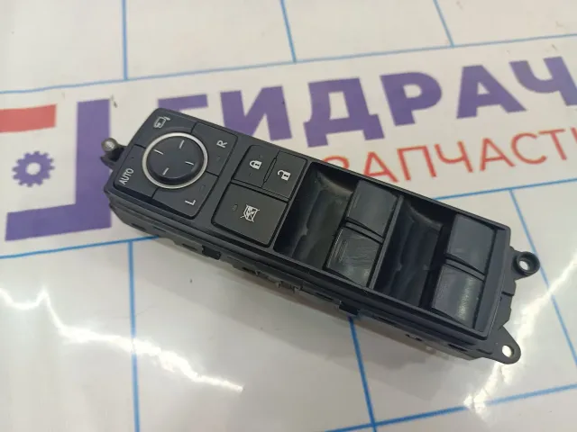 Блок управления стеклоподъемниками Lexus RX350 (AL10) 84040-48170