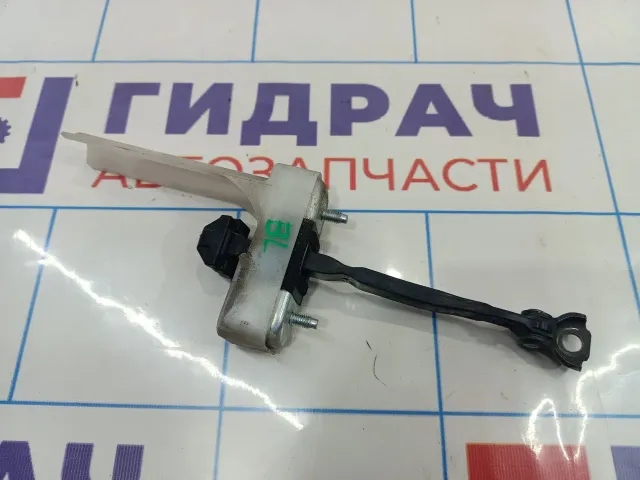Ограничитель двери задней Lexus RX350 (AL10) 68630-48050