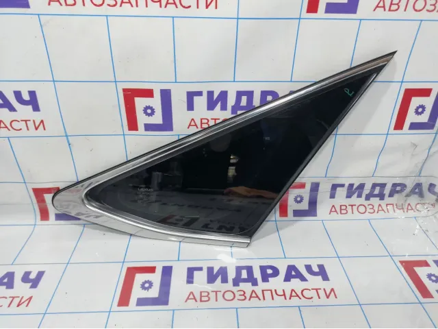 Стекло кузовное глухое правое заднее Lexus RX270 (AL10) 62710-48220