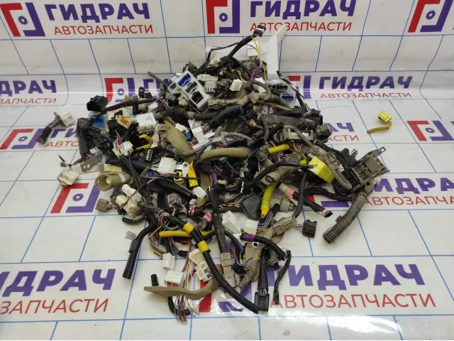 Фишка (разъем) Lexus RX270 (AL10)
