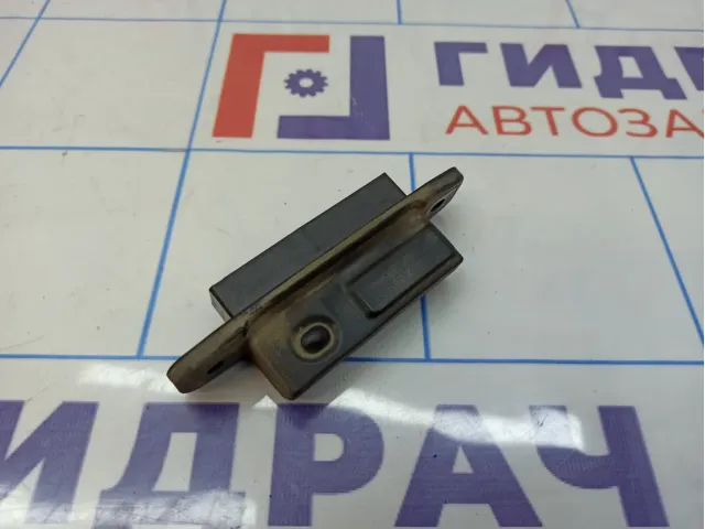 Кнопка открывания багажника Lexus RX270 (AL10) 84840-28040