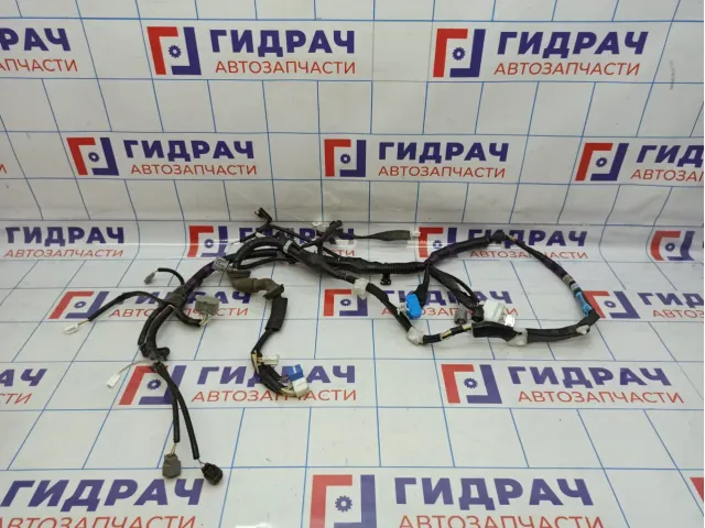 Проводка двери багажника Lexus RX270 (AL10) 82184-48650