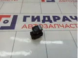 Кнопка стеклоподъемника Lifan Solano B3746220A2