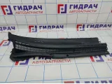 Решетка под лобовое стекло правая Lifan Solano B5304220.