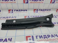 Решетка под лобовое стекло левая Lifan Solano B5304210.
