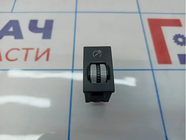 Кнопка освещения панели приборов Lifan Solano B3750520A2.