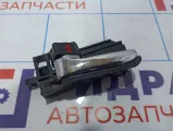 Ручка двери внутренняя левая Lifan Solano B6105300B28. Потертости.