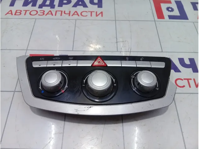Блок управления климатической установкой Lifan Solano B8112100