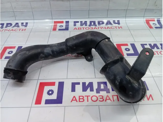 Патрубок воздушного фильтра Lifan Solano B1109210