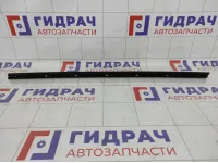 Уплотнитель стекла переднего левого Lifan Solano