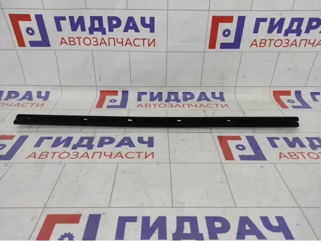 Уплотнитель стекла заднего левого Lifan Solano
