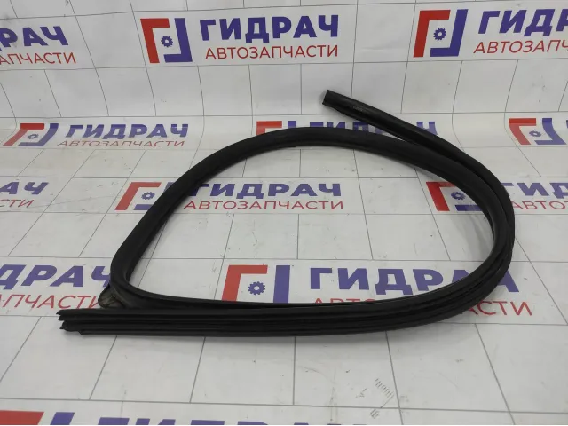 Уплотнитель двери Lifan Solano
