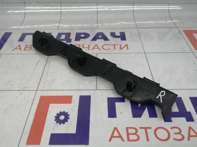 Кронштейн бампера заднего правый Lifan Solano B2804134