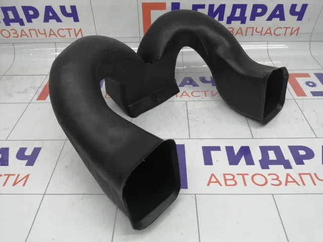 Воздуховод отопителя (печки) Lifan Solano B8121111