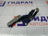 Петля капота левая Lifan Solano B8402610