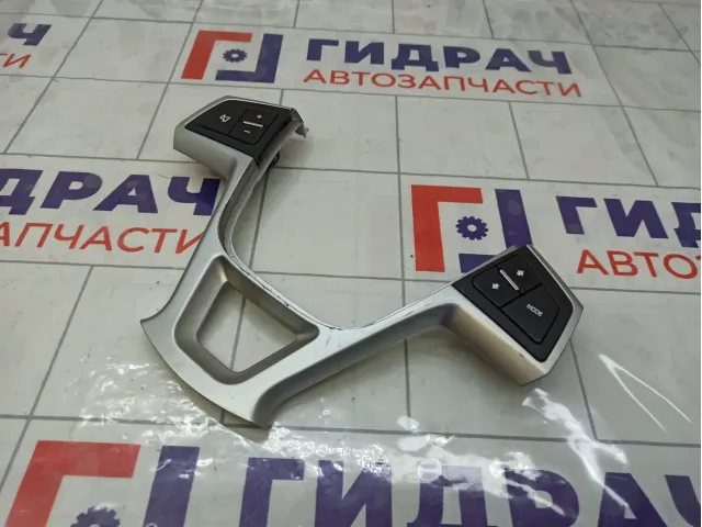 Блок кнопок в рулевое колесо Lifan Solano