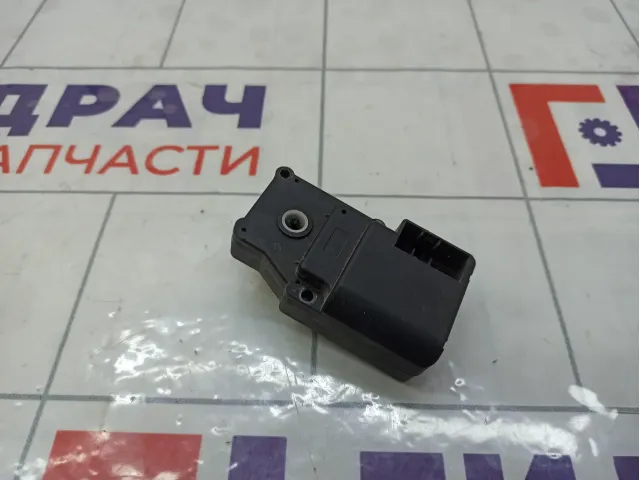 Моторчик заслонки отопителя (печки) Lifan Solano