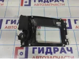 Консоль КПП Mazda 6 (GG) GJ6A64334. Дефекты.
