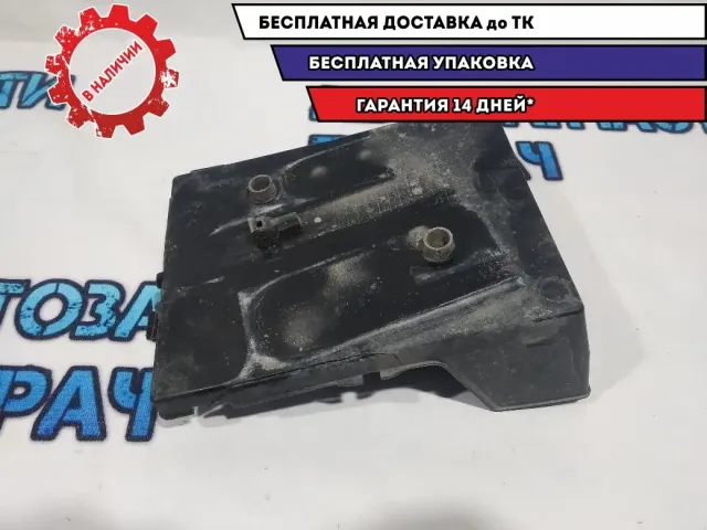 Крепление АКБ Mitsubishi ASX 8201A003 Удовлетворительное состояние Дефект, трещина корпуса.