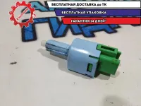 Датчик включения стопсигнала Mitsubishi ASX 8614A111 Отличное состояние
