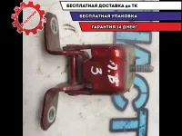 Петля двери задней правой верхняя Mazda 6 GH 2011 D46172210B Отличное состояние
