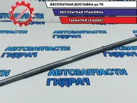 Накладка стекла переднего правого Mazda CX-7 EG21-50-640F.