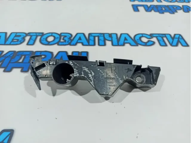 Направляющая переднего бампера правая Mazda CX-7 EH14-50-0T1.