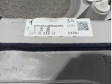 Обшивка двери передней правой Mazda CX-7 EH15-68-430B-34. Царапины.