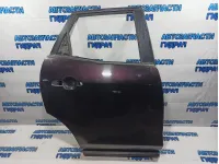 Дверь задняя правая Mazda CX-7 EGY1-72-02XL. Дефект.