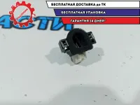 Датчик температуры воздуха Mazda CX-7 GJ6E-61-757.