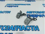 Петли двери задней правой Mazda CX-7 D461-72-210.