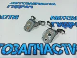 Петли двери передней правой Mazda CX-7 F151-58-210A.