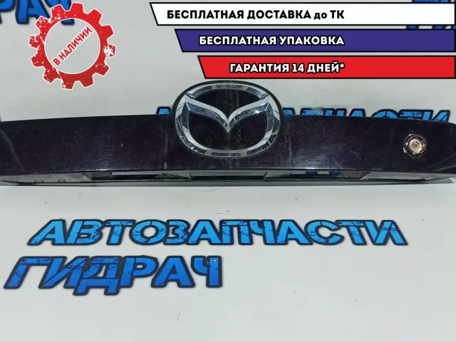 Накладка двери багажника Mazda CX-7. С камерой заднего вида.