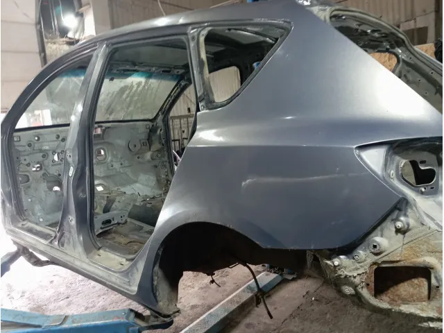 Крыло заднее левое Mazda 3