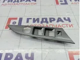 Накладка блока управления стеклоподъемниками Mazda 3 BS3H684L6
