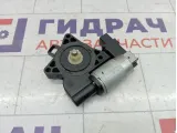 Моторчик стеклоподъемника задний левый Mazda 3 G22C5858XF