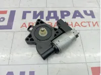 Моторчик стеклоподъемника задний левый Mazda 3 G22C5858XF