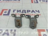Петли двери передней левой Mazda 3