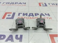 Петли двери задней правой Mazda 3