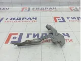 Петля капота левая Mazda 3 BP4K52420B