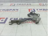 Петля капота правая Mazda 3 BP4K52410B