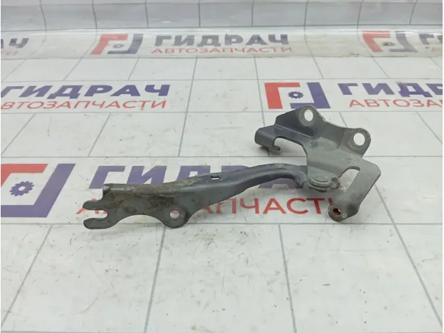 Петля капота правая Mazda 3 BP4K52410B