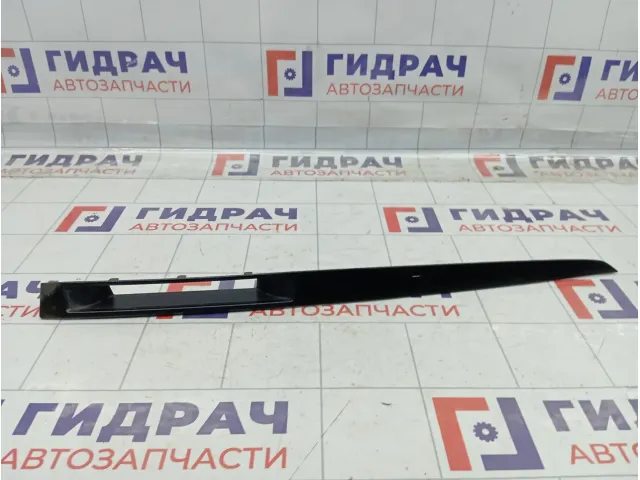 Накладка торпедо правая Mazda 3 BP4K55256