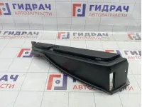 Кронштейн полки багажника правый Mazda 3 BP4K68841