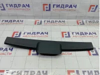 Обшивка двери багажника центральная Mazda 3 B32H68930